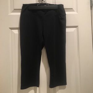 Zella black legging capris